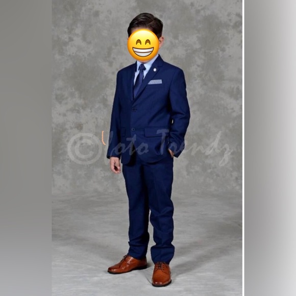 Kids Hugo BossSuit - Picture 8 of 8